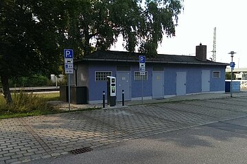 E-Auto-Ladestation am Bahnhof
