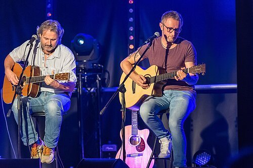Graceland - Simon and Garfunkel Tribute Duo