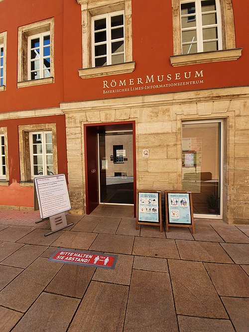 roemermuseum_aussen_museen-weissenburg-l-hegewald.jpg