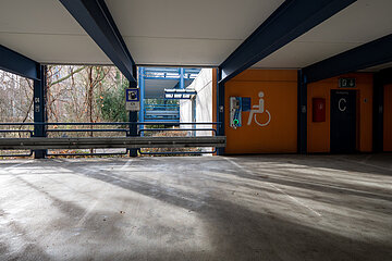 E-Ladestation Parkhaus Dörflervilla